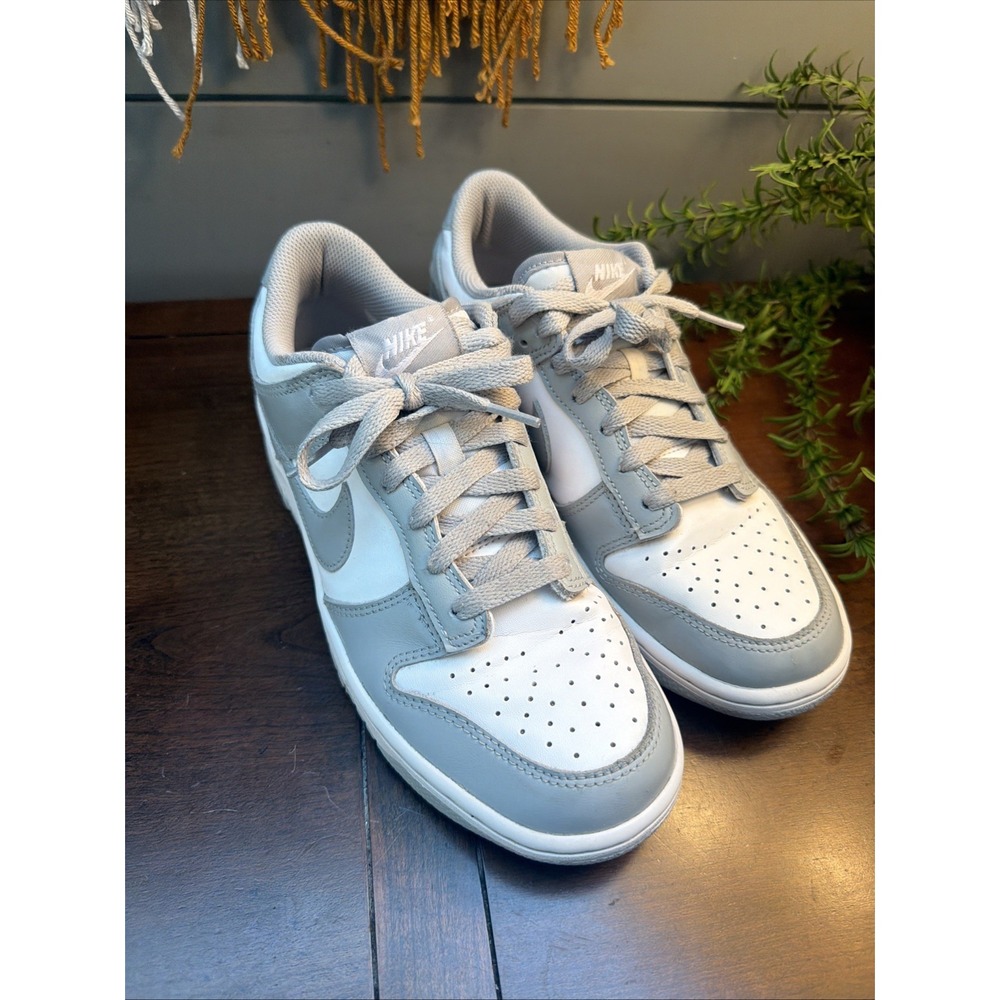 Nike Dunk Low White Gray Leather Sneakers Lace Up youth Shoes 7Y FB9109-123